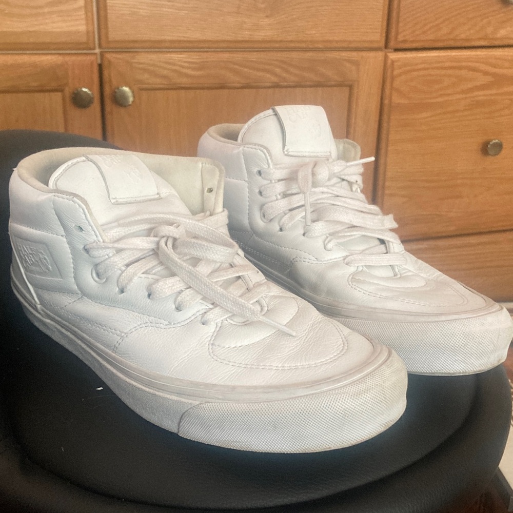 Vans Skate Pro Half-Cab - White Leather (Rare Find) - Sz 9 Men’s